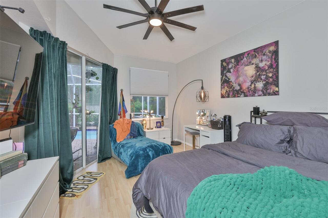Listing Photo 23