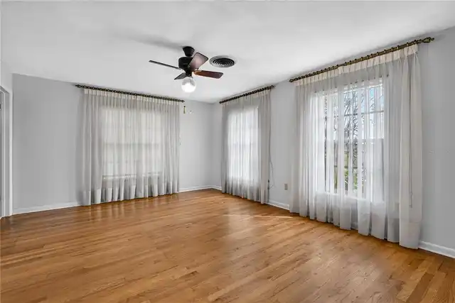 Listing Photo 31