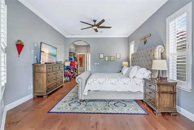 Listing Photo 17