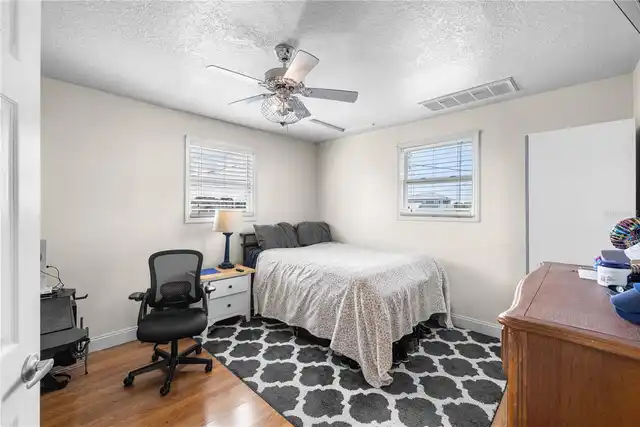 Listing Photo 29