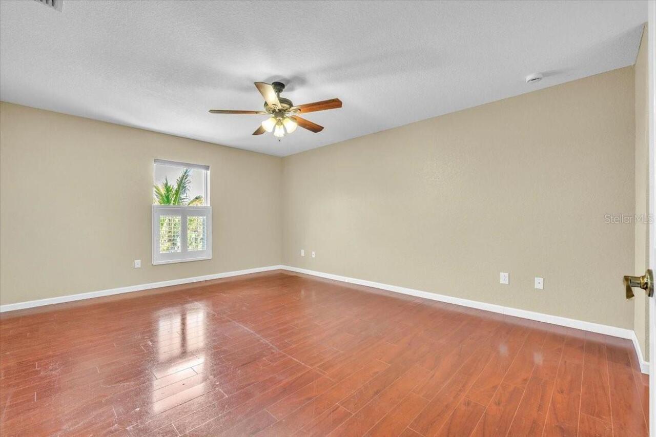 Listing Photo 23