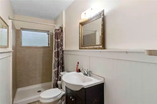 Listing Photo 14
