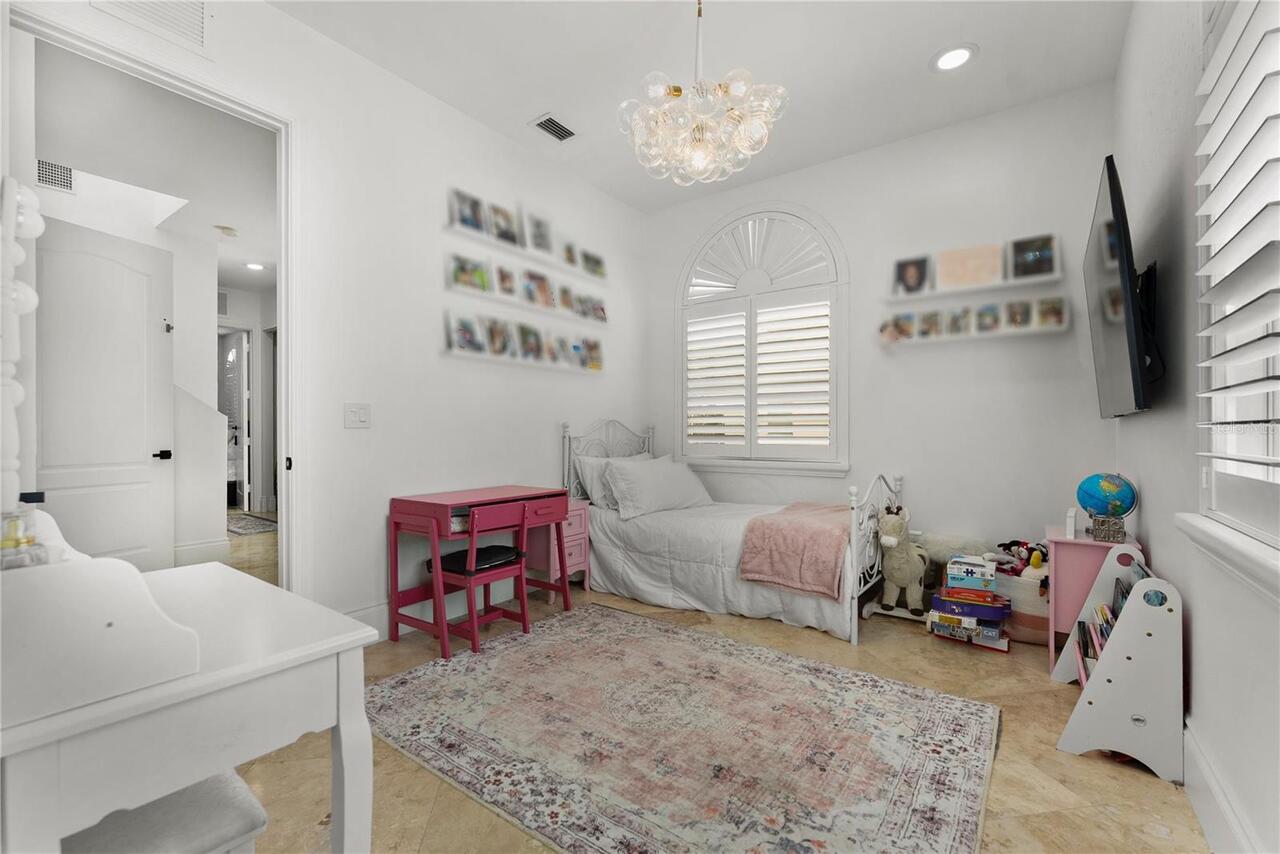 Listing Photo 28
