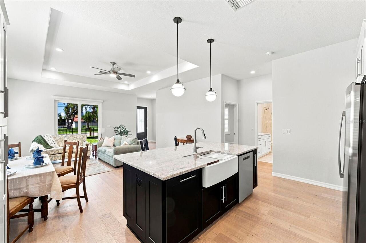 Listing Photo 15