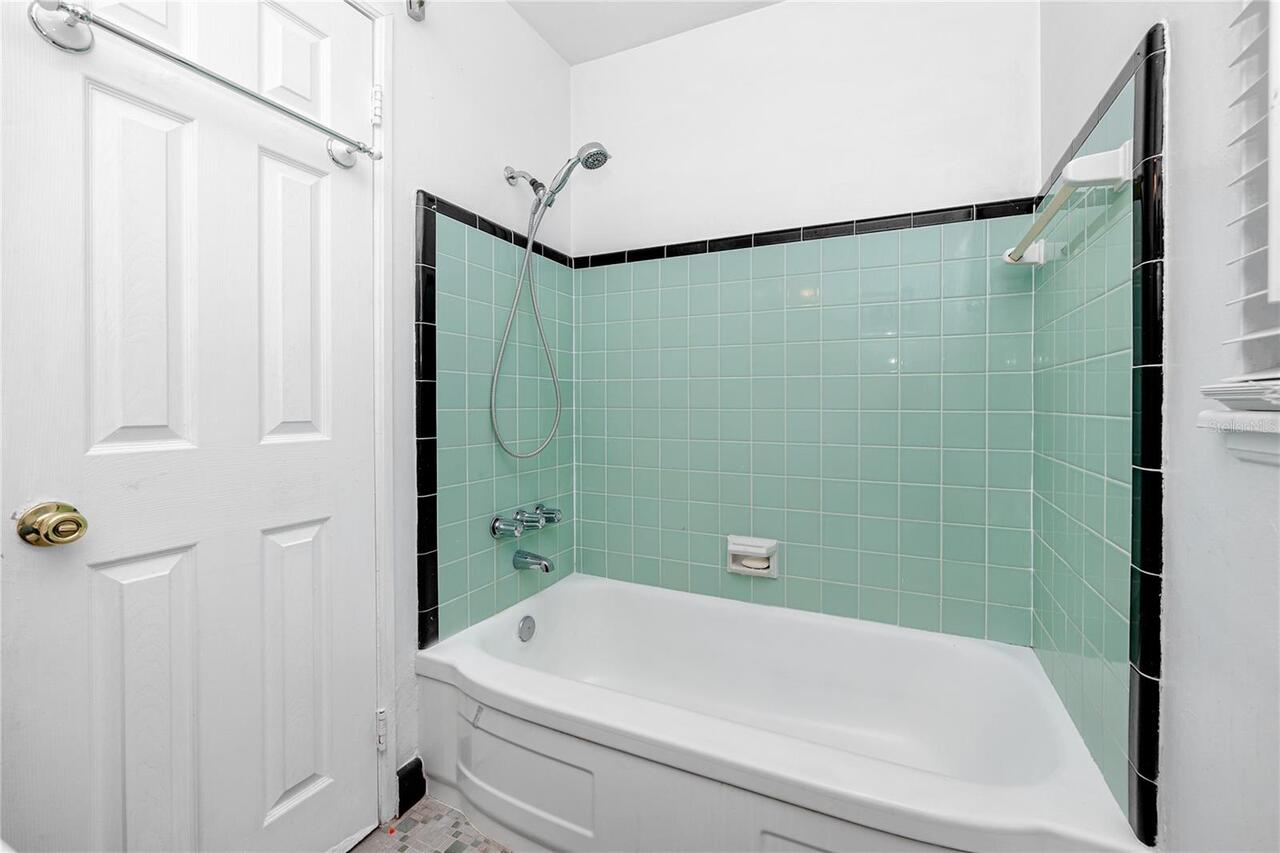 Listing Photo 25