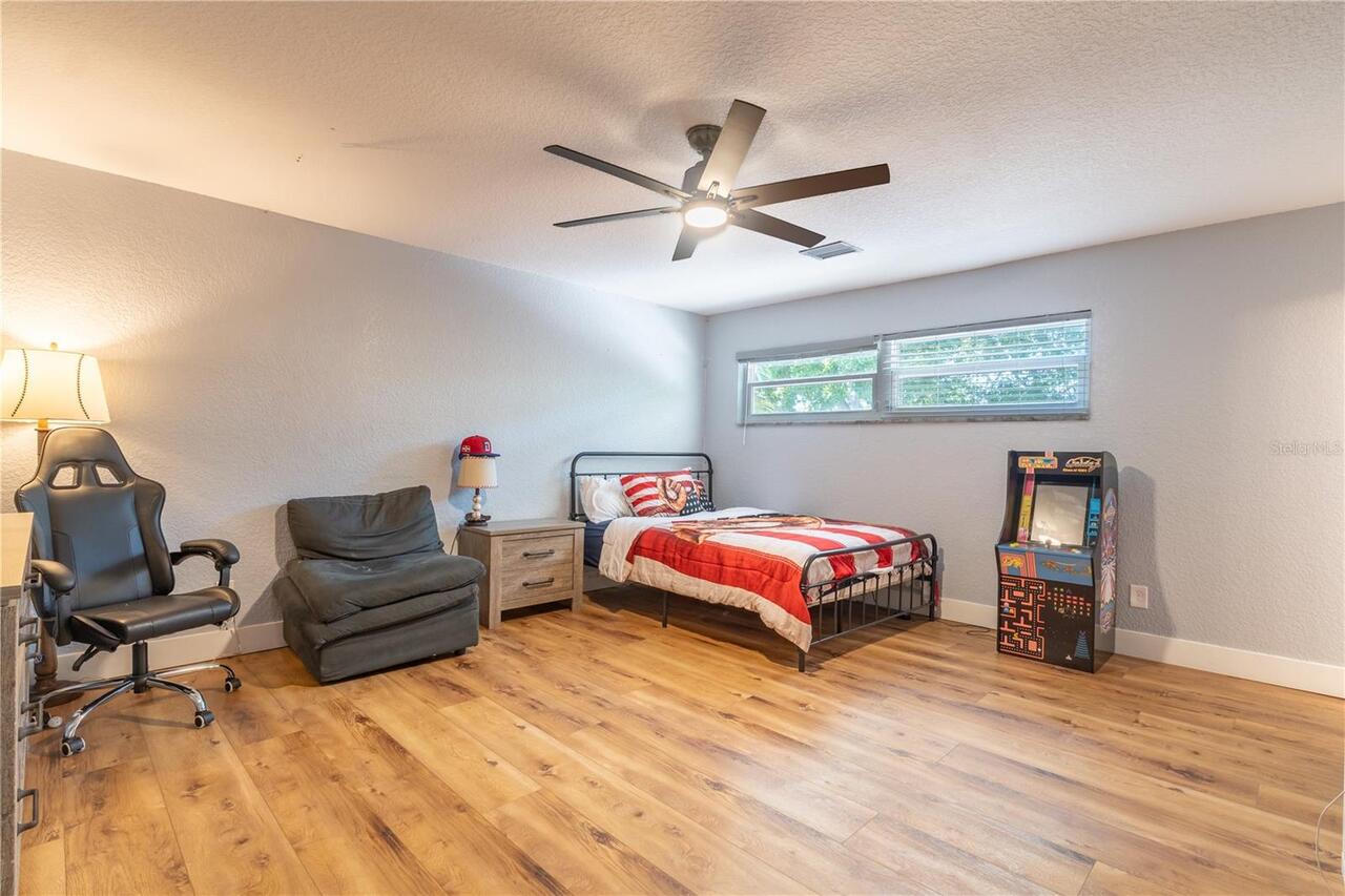Listing Photo 22