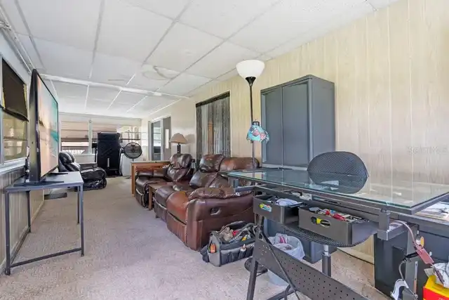 Listing Photo 16