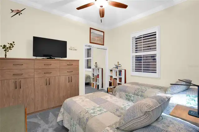 Listing Photo 33