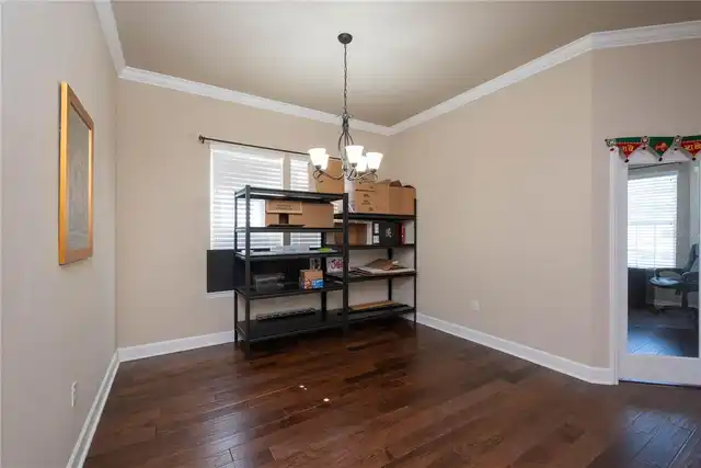 Listing Photo 6