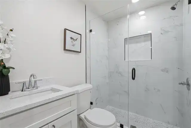 Listing Photo 20