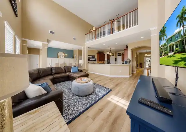 Listing Photo 17