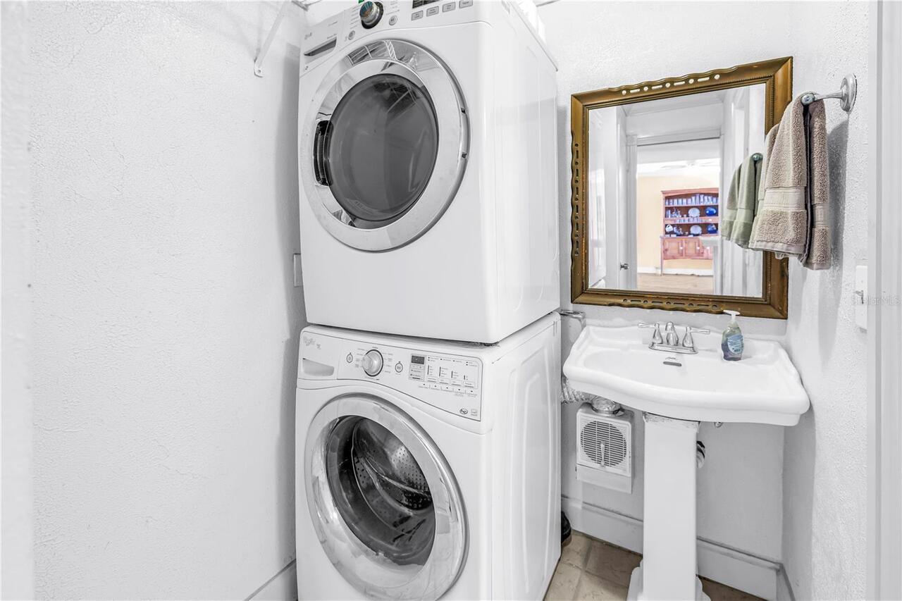 Listing Photo 9