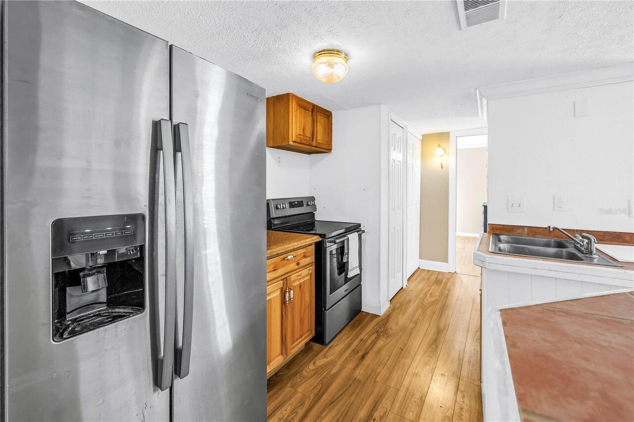 Listing Photo 16