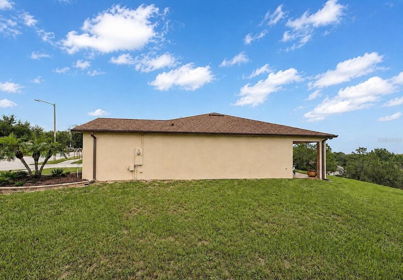 Listing Photo 16