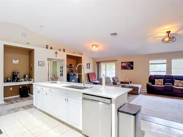 Listing Photo 20