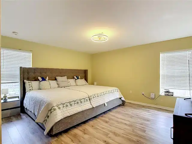 Listing Photo 26