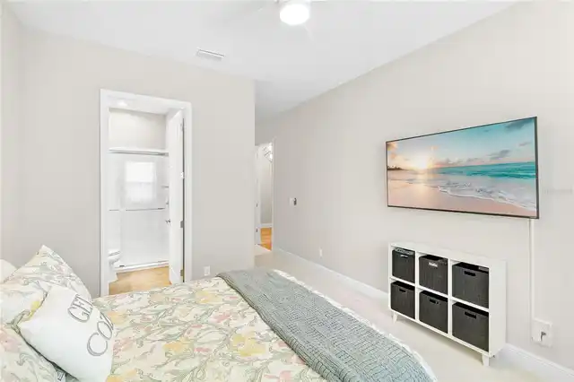 Listing Photo 28
