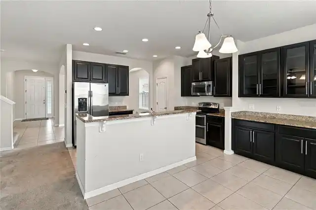 Listing Photo 17