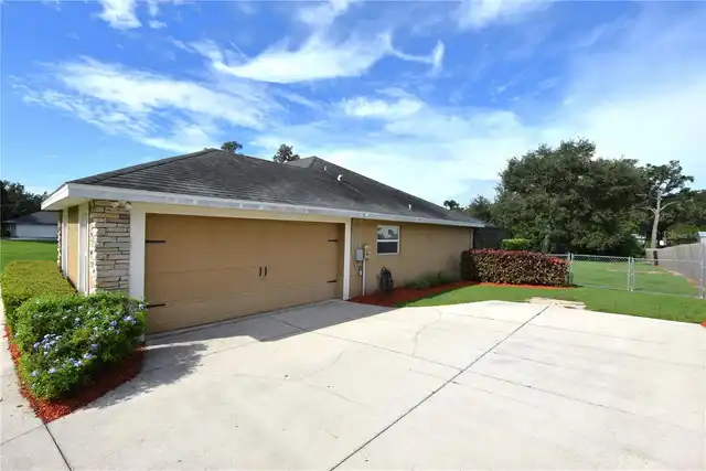 Listing Photo 42
