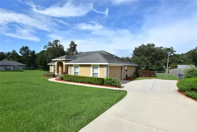 Listing Photo 43