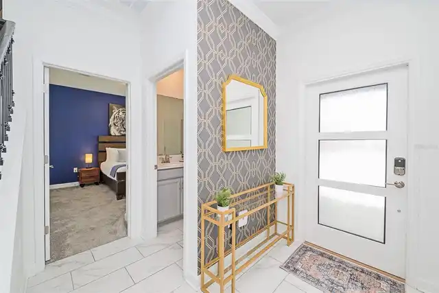 Listing Photo 11