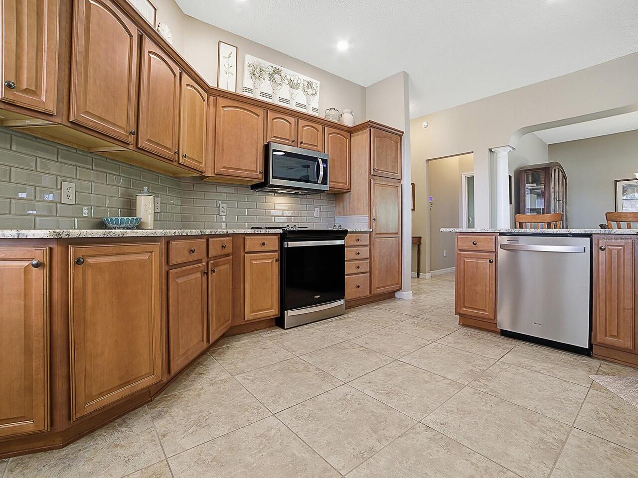 Listing Photo 7