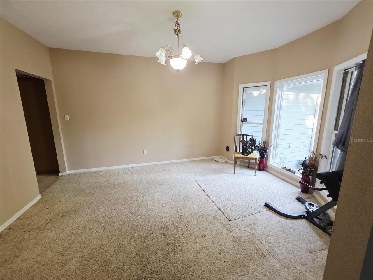 Listing Photo 6