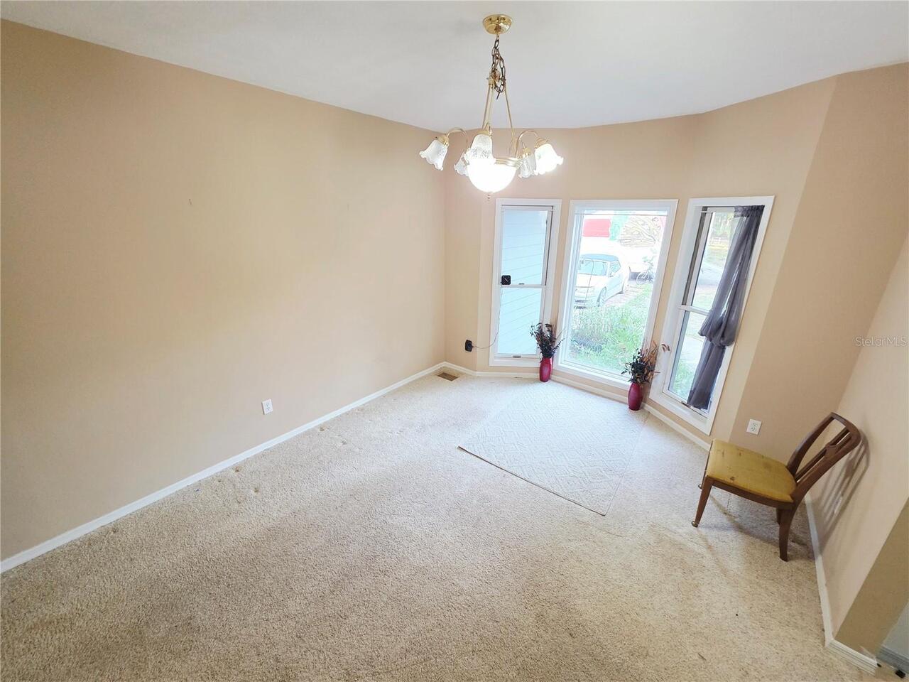Listing Photo 7