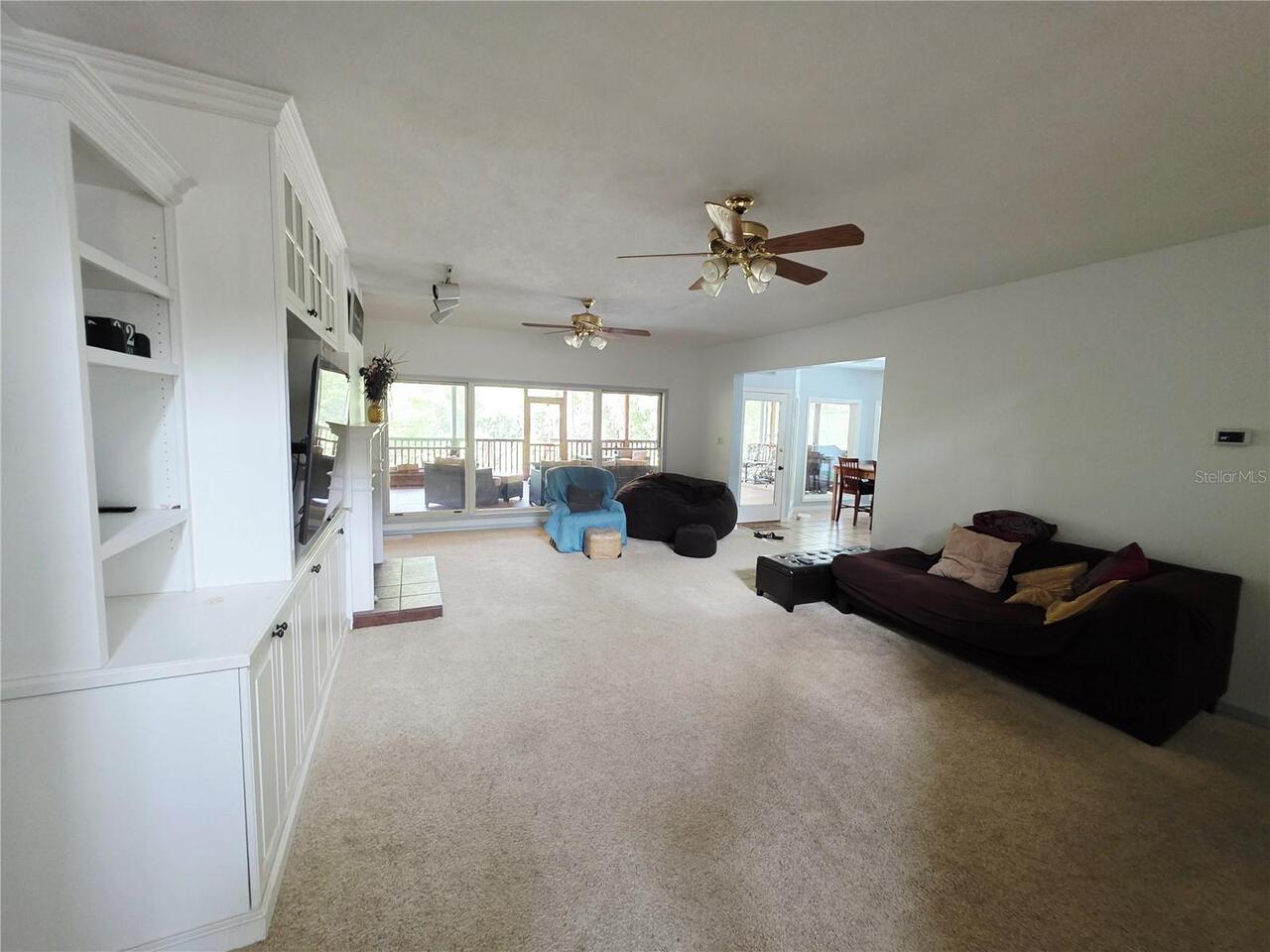 Listing Photo 17