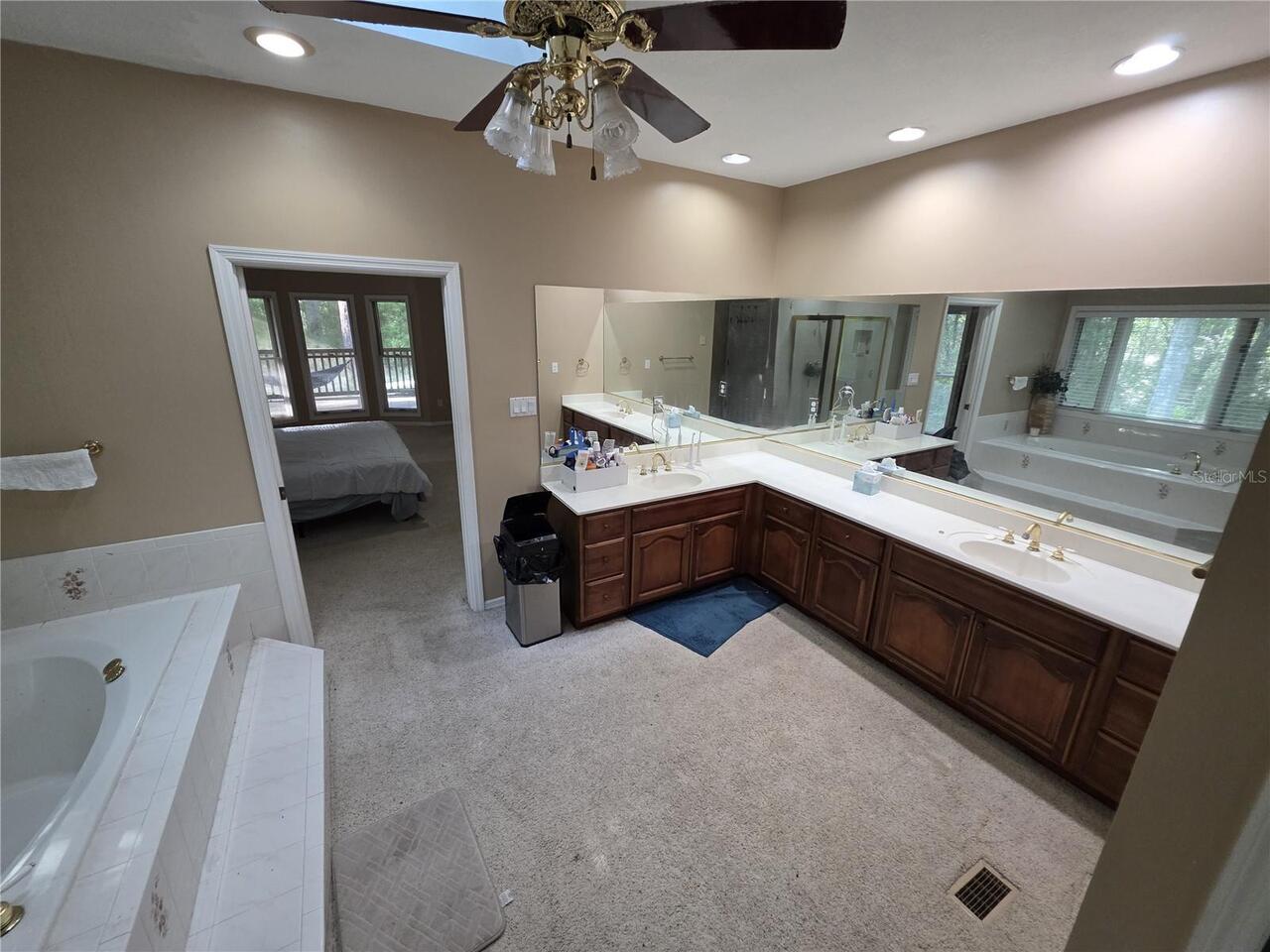 Listing Photo 32