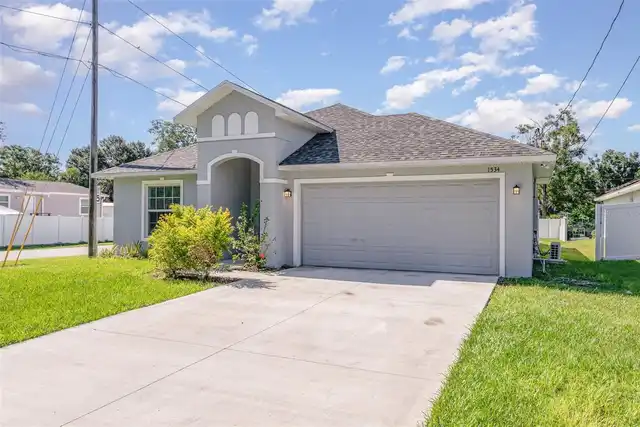 Listing Photo 6