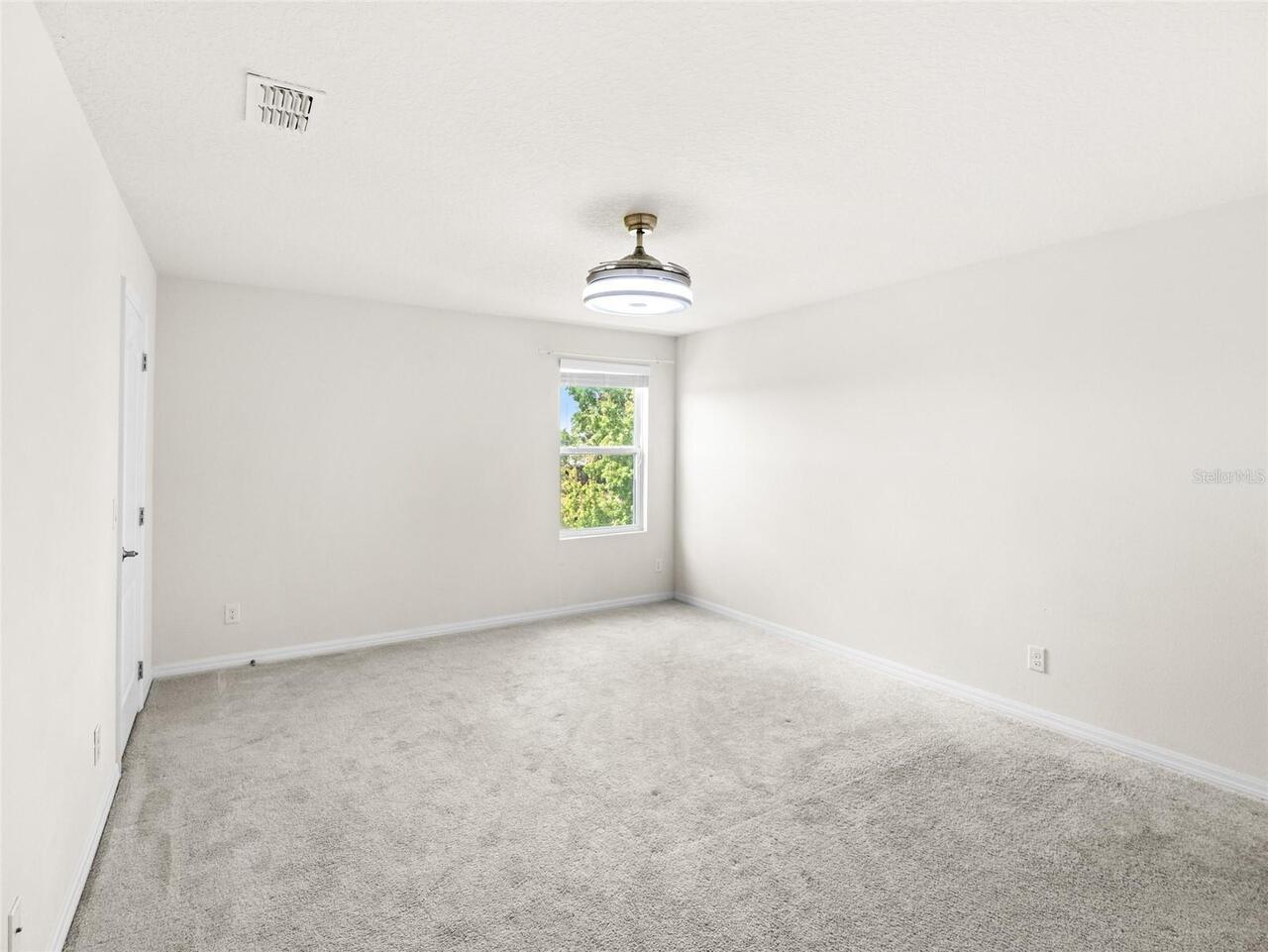 Listing Photo 35