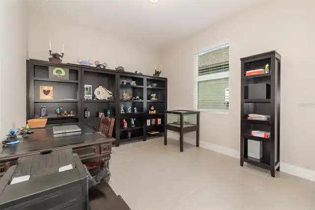 Listing Photo 12