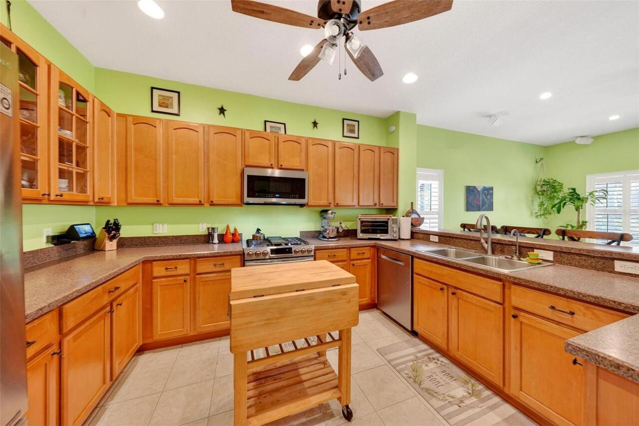 Listing Photo 14