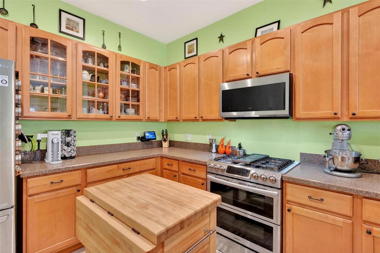 Listing Photo 16