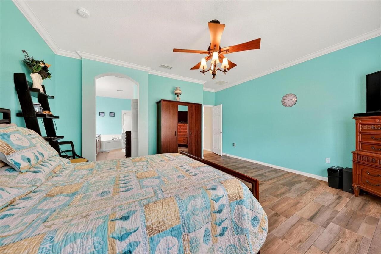 Listing Photo 42