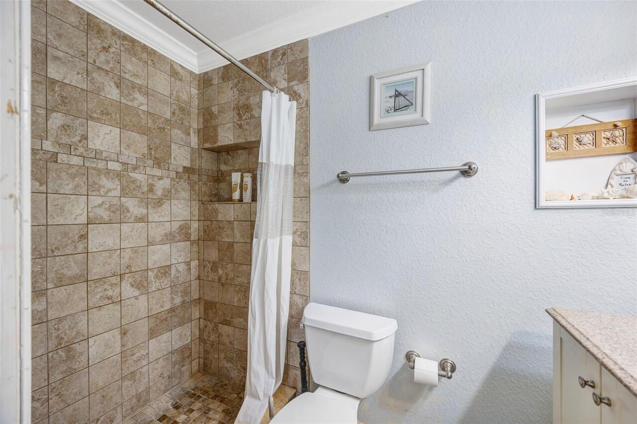Listing Photo 20