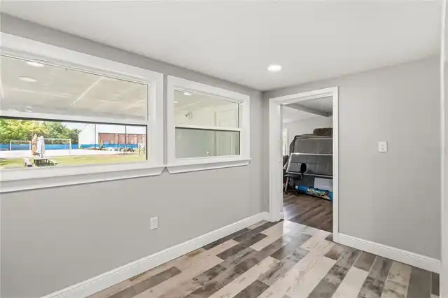 Listing Photo 17
