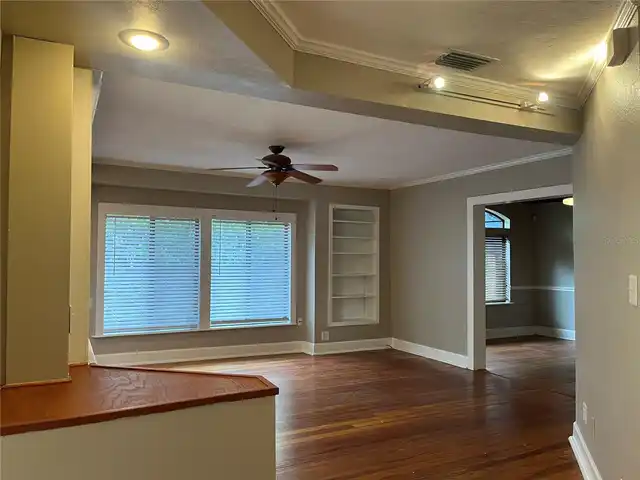 Listing Photo 14
