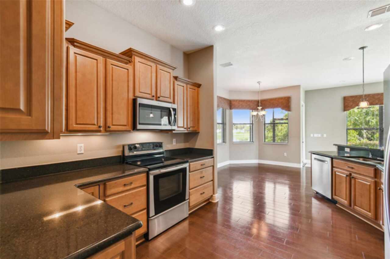 Listing Photo 14