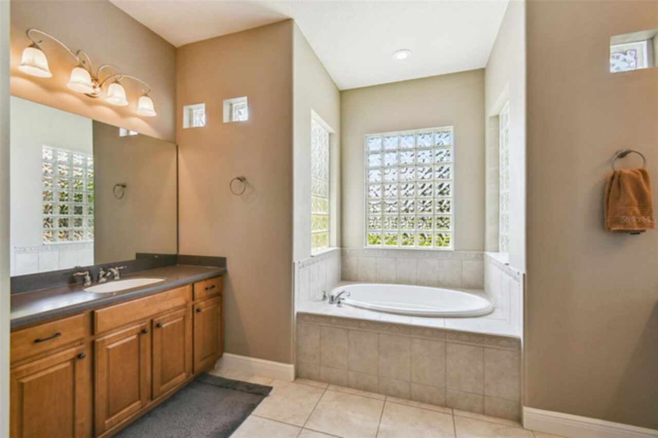 Listing Photo 23