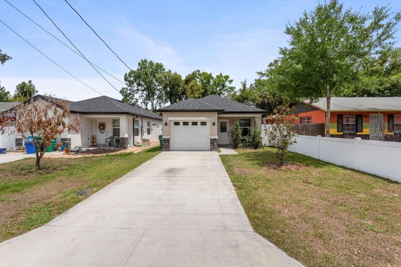 Listing Photo 17