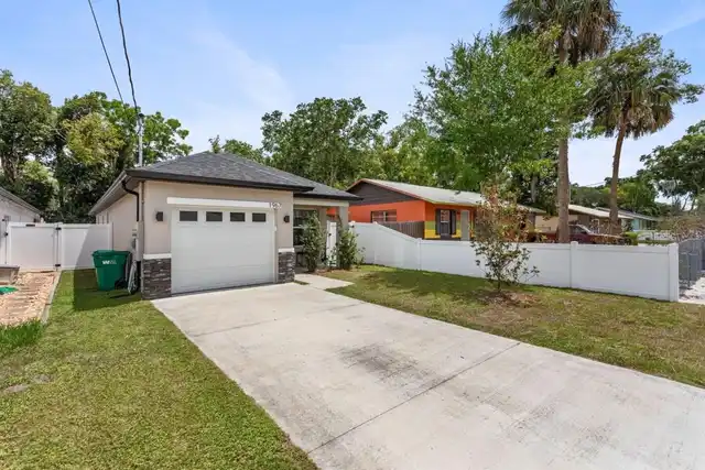 Listing Photo 18