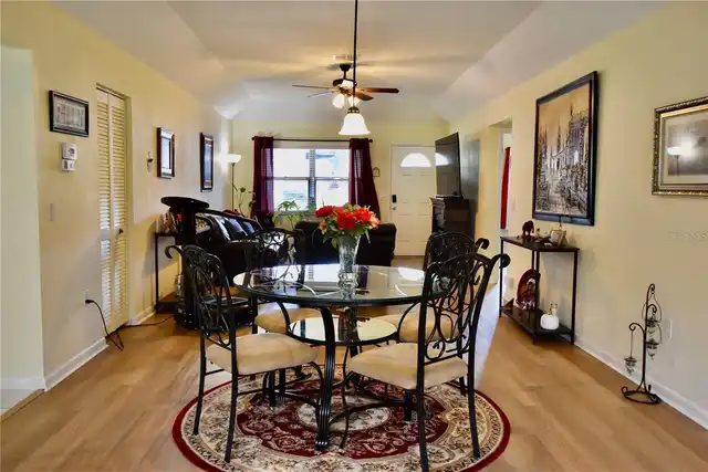 Listing Photo 8
