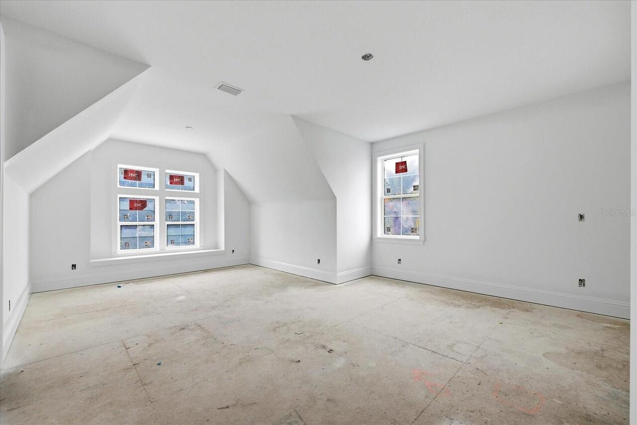 Listing Photo 42