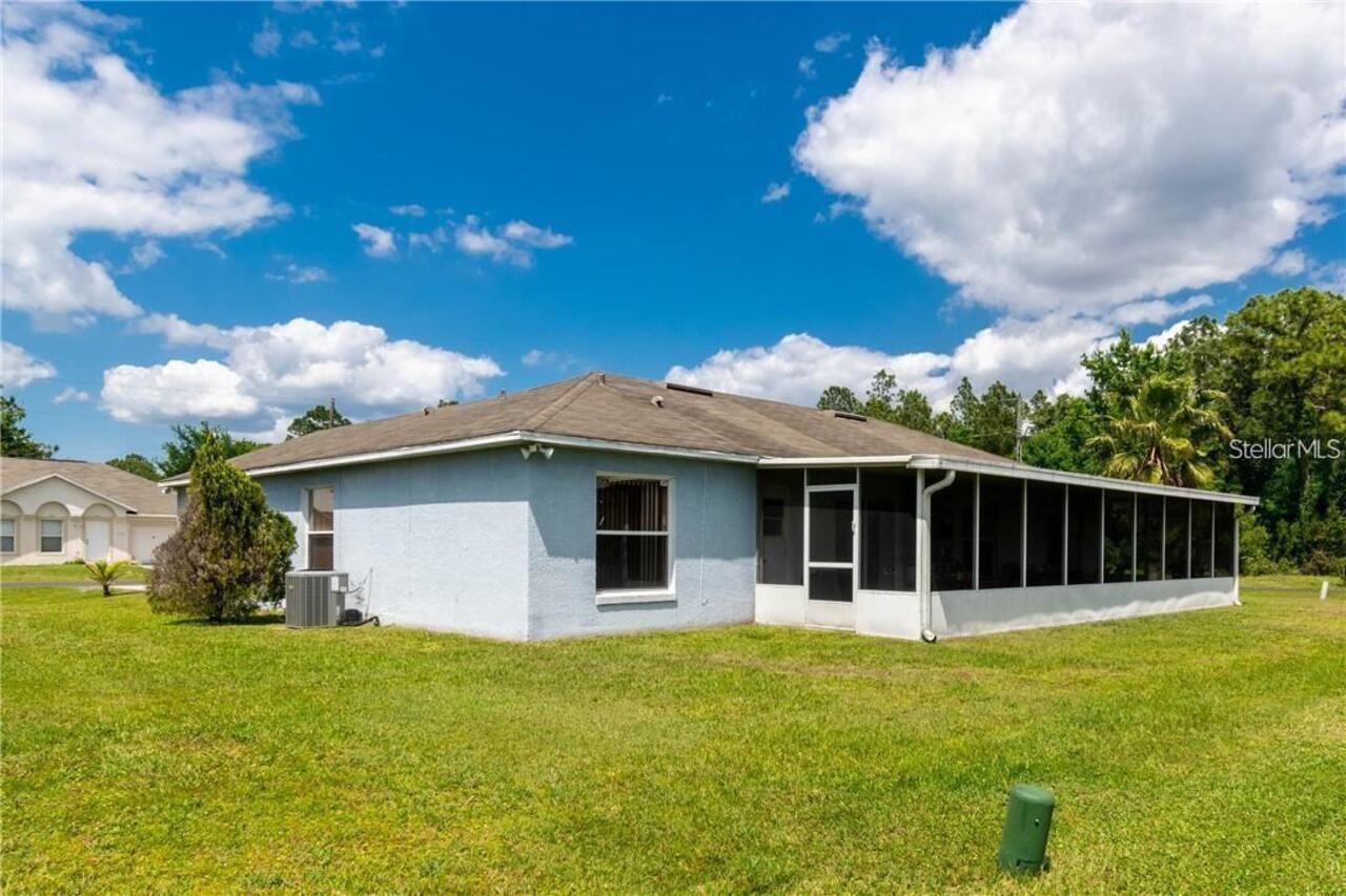 Listing Photo 9