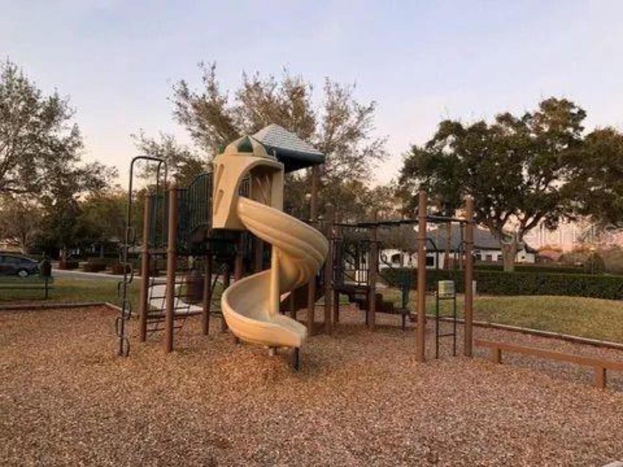 Listing Photo 39