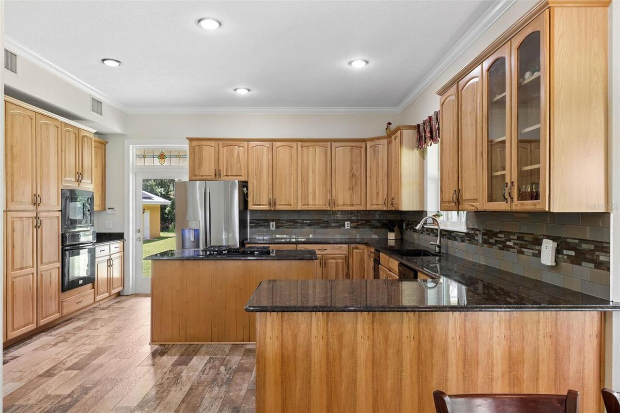 Listing Photo 16
