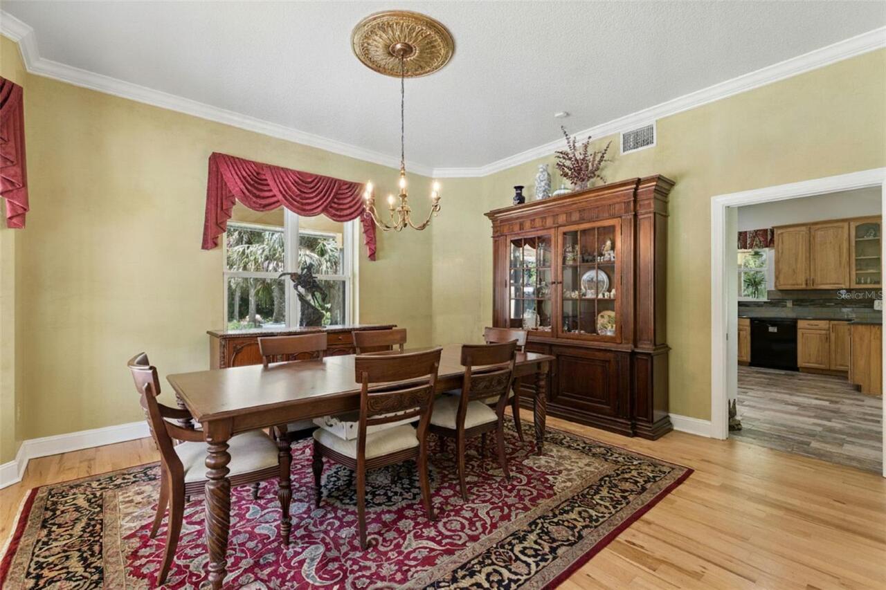 Listing Photo 21