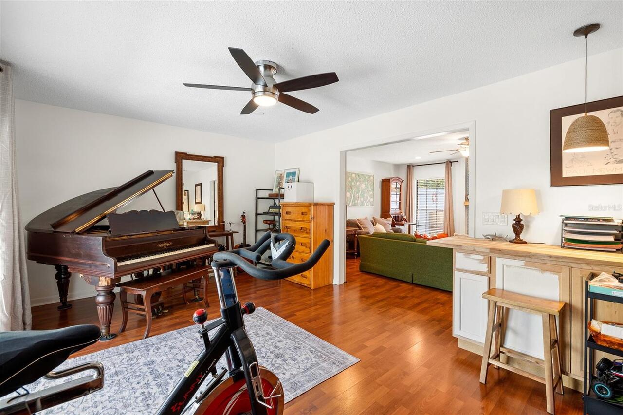 Listing Photo 23